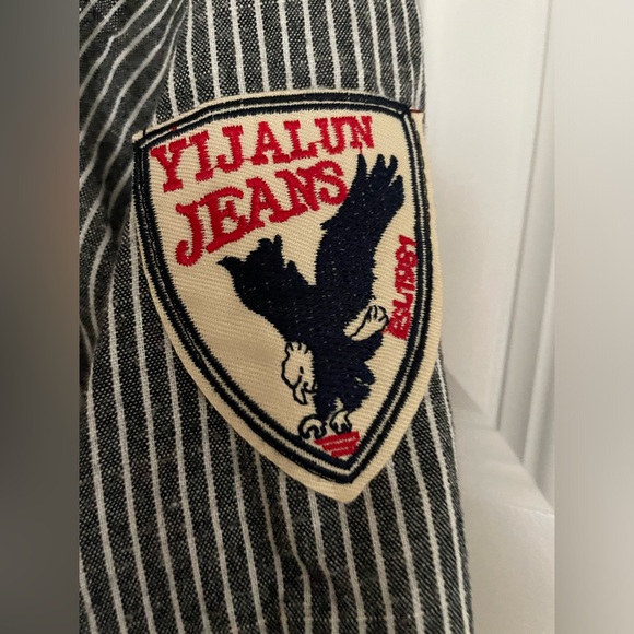 NEVER WORN!! MADE IN SOUTH KOREA shirt - Picture 5 of 9